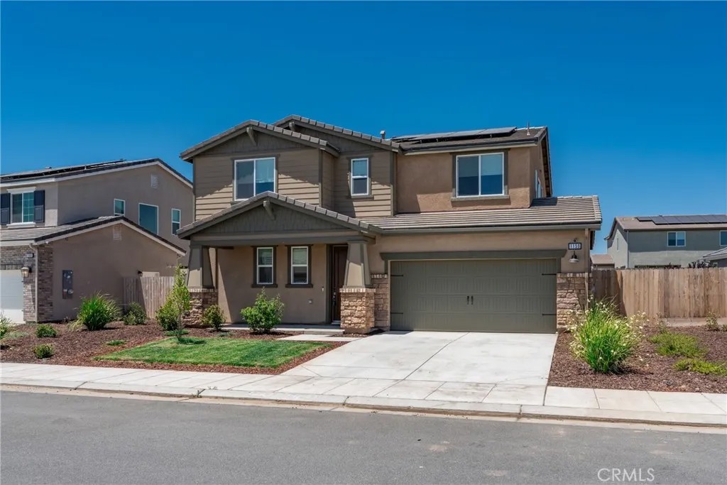 1159 Magnolia Court West