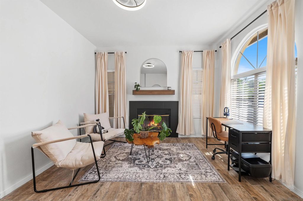 Photo of 62 Country Club Cir, Chula Vista, CA 91911 (MLS # 250040683)