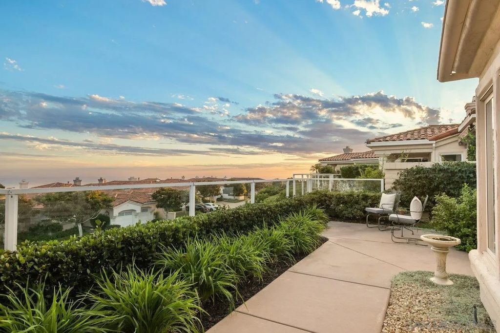 Photo of 1483 Caminito Diadema, La Jolla, CA 92037 (MLS # 250039385)