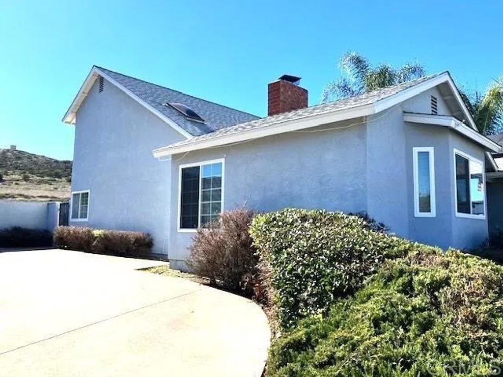 Photo of 14513 High Pine Street, Poway, CA 92064 (MLS # NDP2511370)