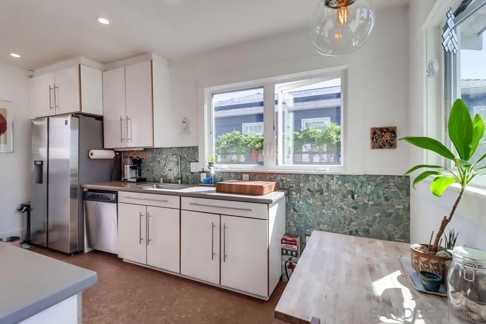 3693 Villa Ter