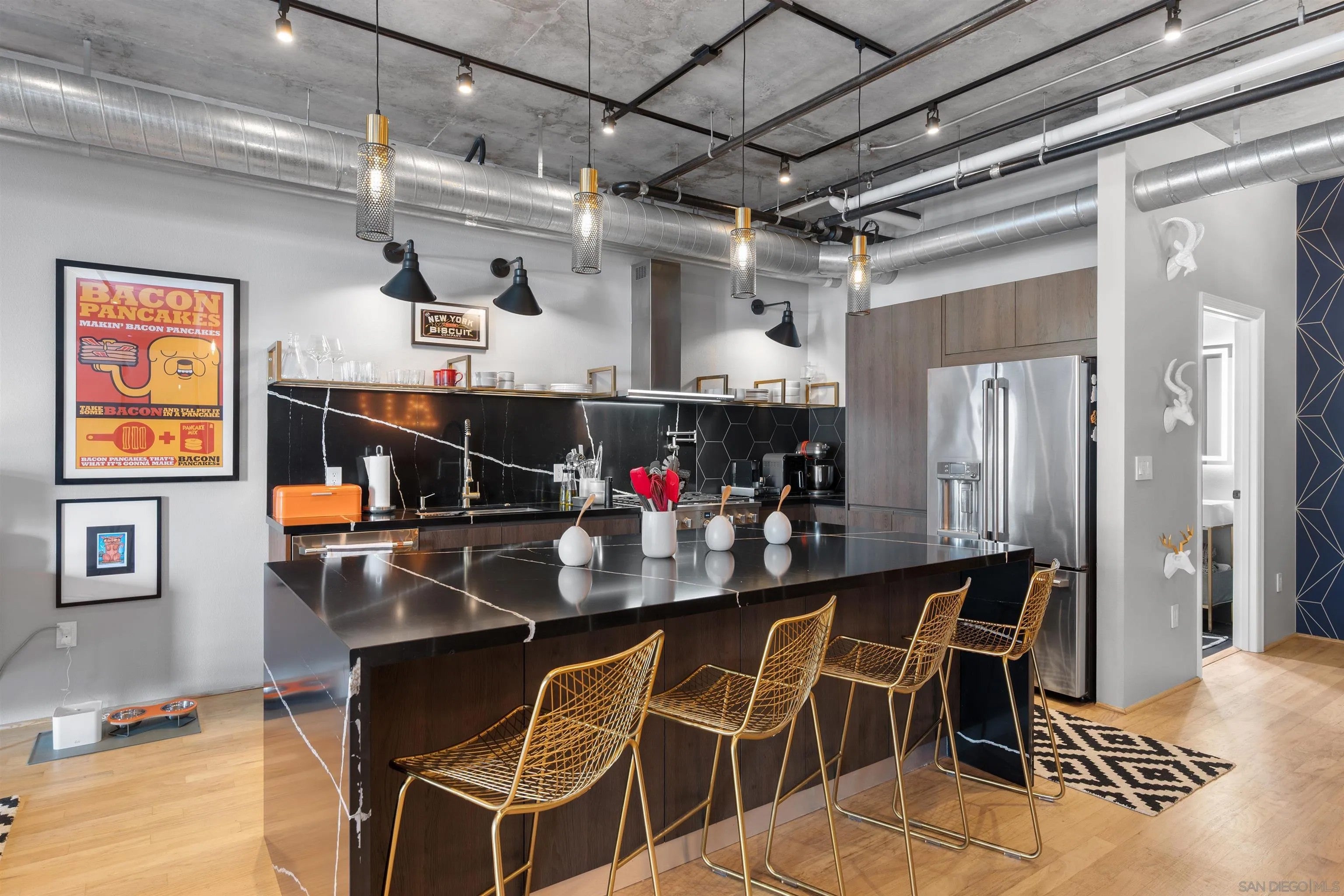 877 Island Ave 205
