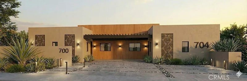 700 N El Molino