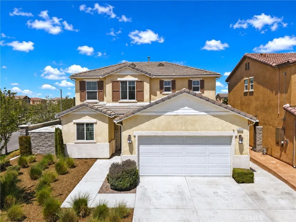 4903 Vanderham