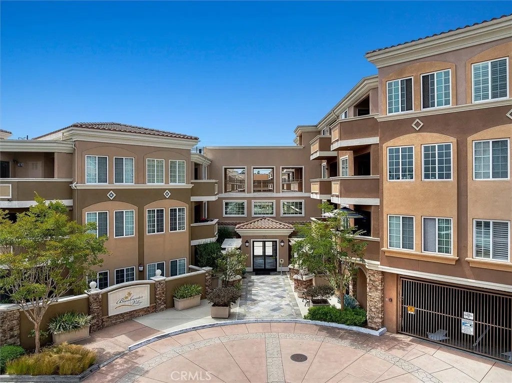 2750 Artesia Boulevard 342