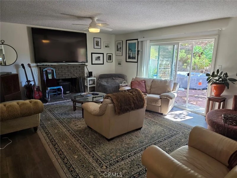 3420 Edgewood