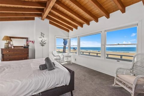 Tiny photo for 16935 S Pacific Avenue, Sunset Beach, CA 90742 (MLS # OC25239454)