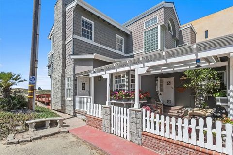 Tiny photo for 16935 S Pacific Avenue, Sunset Beach, CA 90742 (MLS # OC25239454)