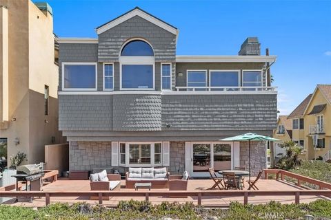Tiny photo for 16935 S Pacific Avenue, Sunset Beach, CA 90742 (MLS # OC25239454)