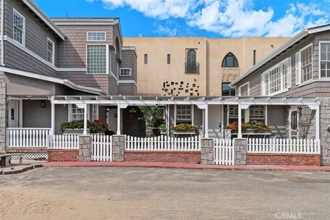 Tiny photo for 16935 S Pacific Avenue, Sunset Beach, CA 90742 (MLS # OC25239454)