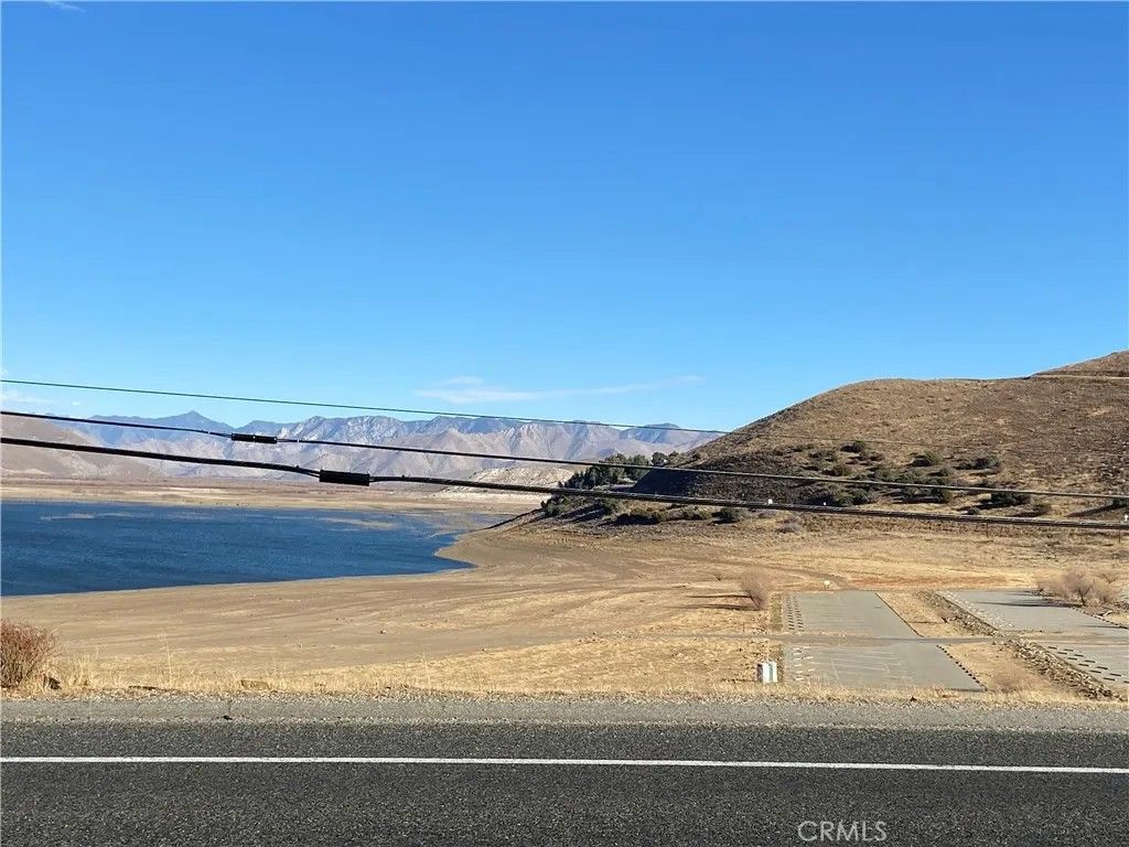 Photo of 0 Piute Hill, Lake Isabella, CA 93240 (MLS # CV26013452)