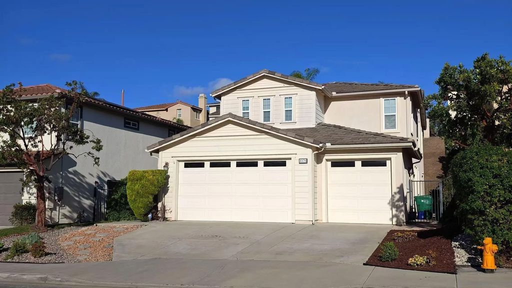 Photo of 1078 Augusta Circle, Oceanside, CA 92057 (MLS # 260008494)