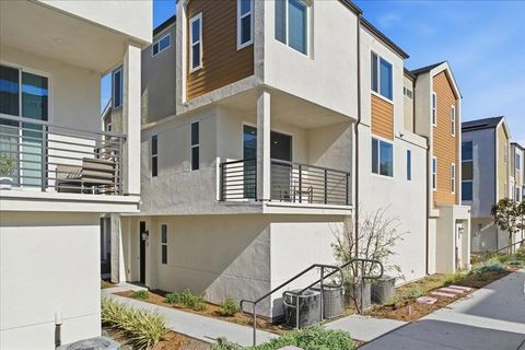 Photo of 850 Kili St #7, Chula Vista, CA 91911 (MLS # 260001953)