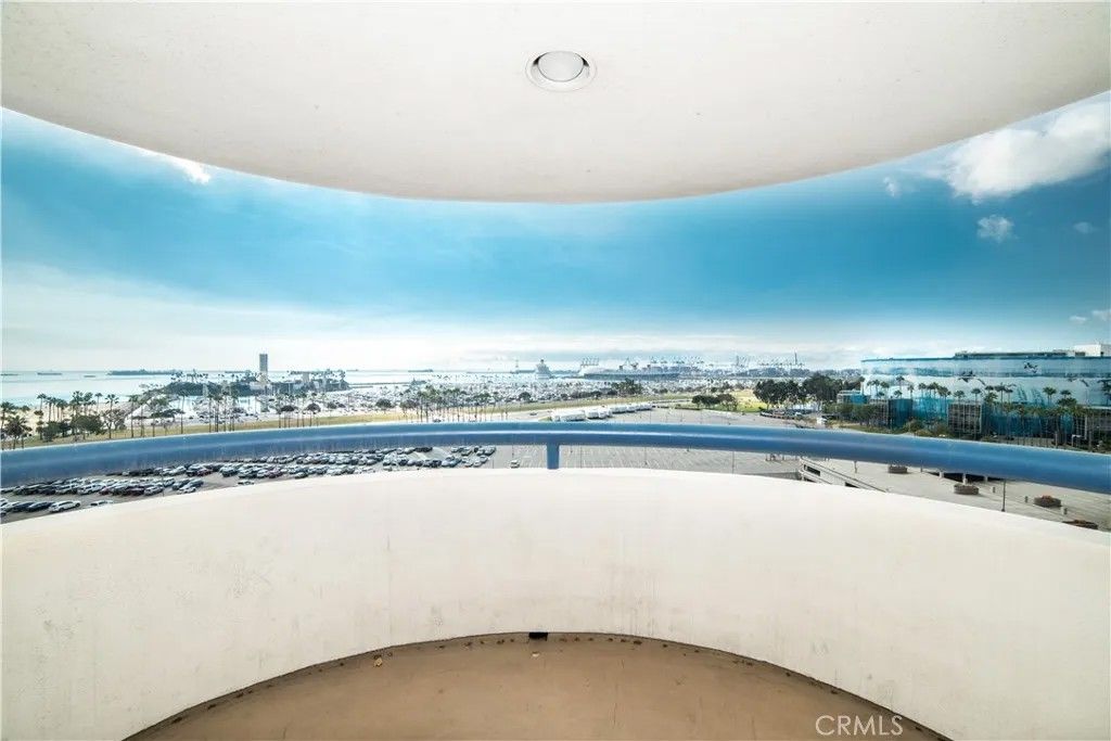 Photo of 525 E Seaside Way #806, Long Beach, CA 90802 (MLS # TR26055262)