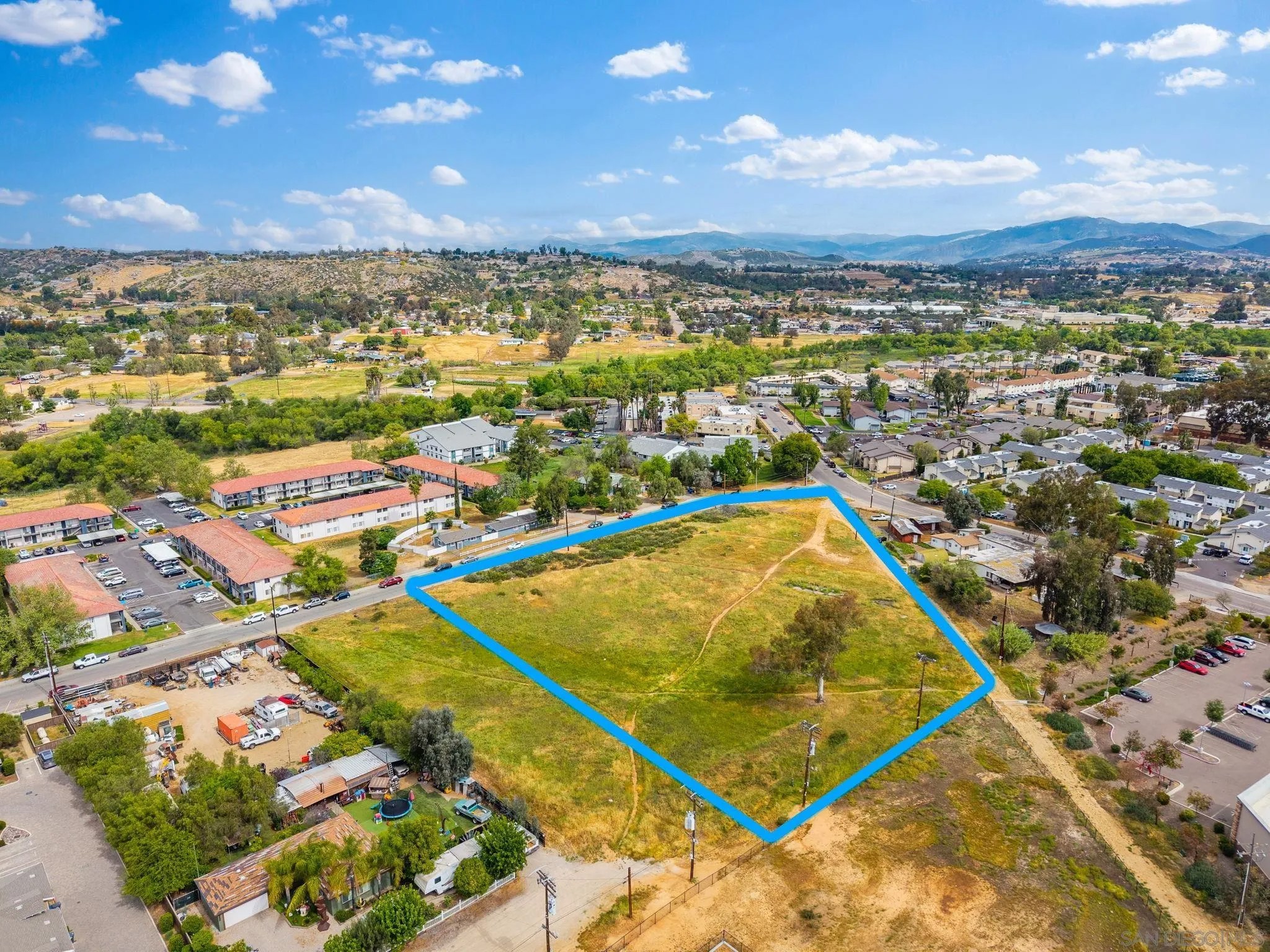 125 N Ramona St 000863