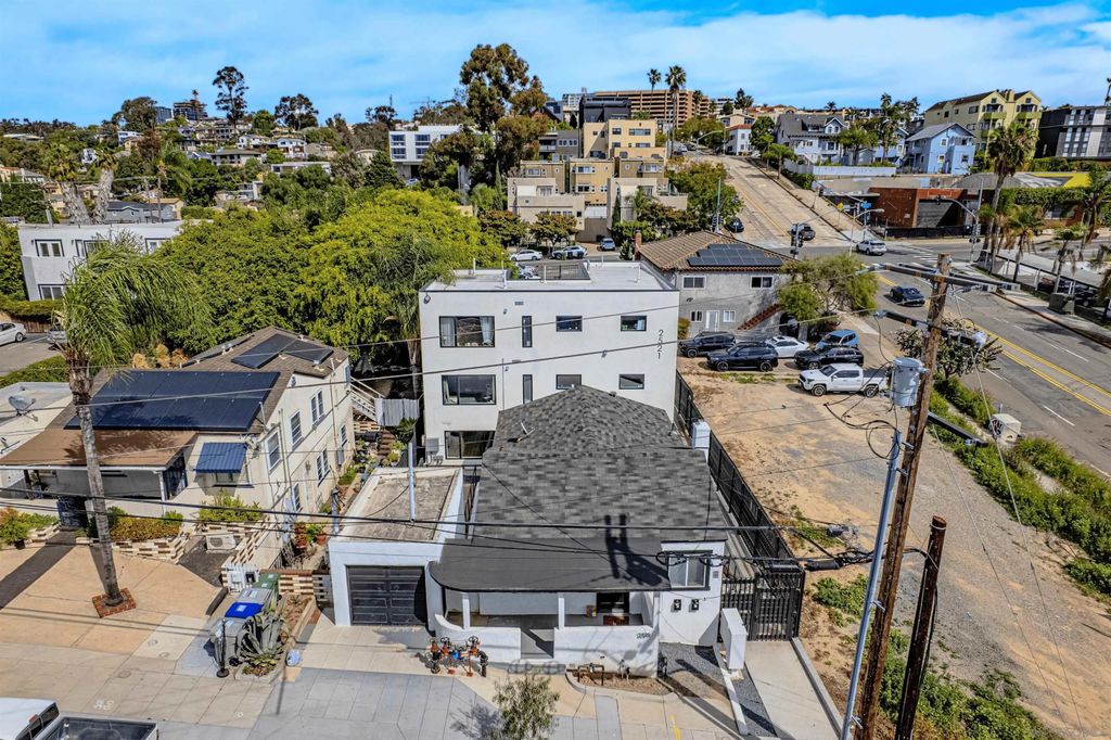 Photo of 2519 Columbia St, San Diego, CA 92103 (MLS # 260008236)