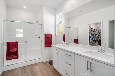 Tiny photo for 45628 E Rachel Avenue, Lancaster, CA 93535 (MLS # SR25251946)