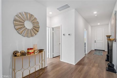 Tiny photo for 45628 E Rachel Avenue, Lancaster, CA 93535 (MLS # SR25251946)