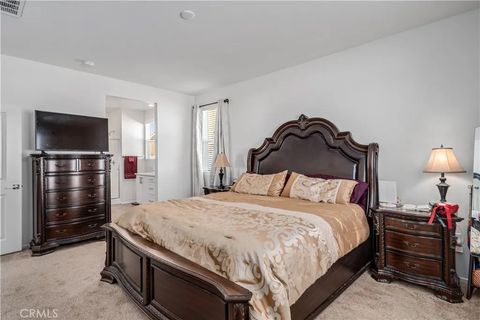 Tiny photo for 45628 E Rachel Avenue, Lancaster, CA 93535 (MLS # SR25251946)