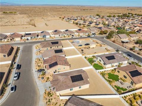 Tiny photo for 45628 E Rachel Avenue, Lancaster, CA 93535 (MLS # SR25251946)