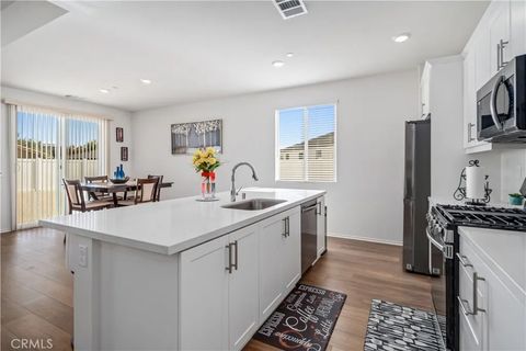 Tiny photo for 45628 E Rachel Avenue, Lancaster, CA 93535 (MLS # SR25251946)