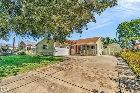 Photo of 472 Geneva Avenue, Claremont, CA 91711 (MLS # P1-24673)