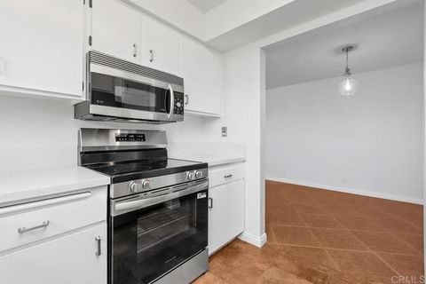 Tiny photo for 4428 Skimmer Way, Oceanside, CA 92057 (MLS # NDP2510273)