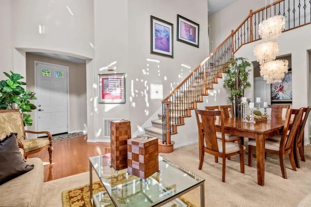 465 Avenida Antonio