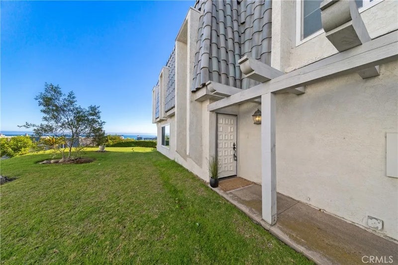 26046 View Point East