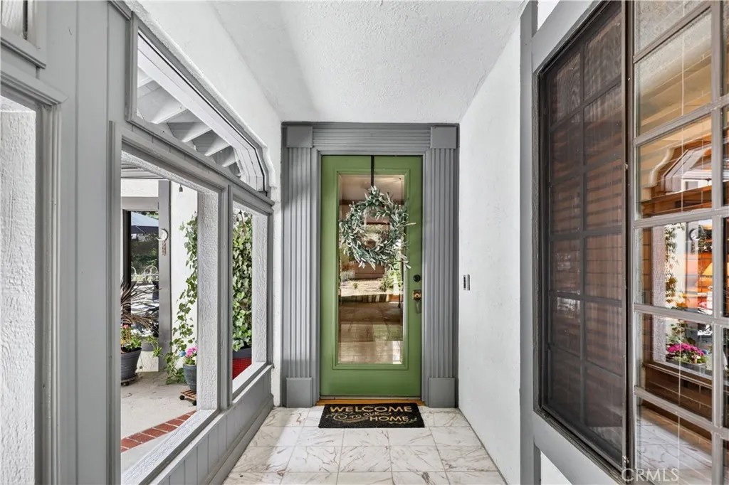 360 Riviera Drive