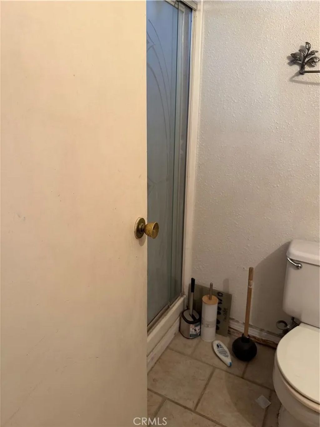 Photo of 329 E 109th St, Los Angeles, CA 90061 (MLS # SB26013086)