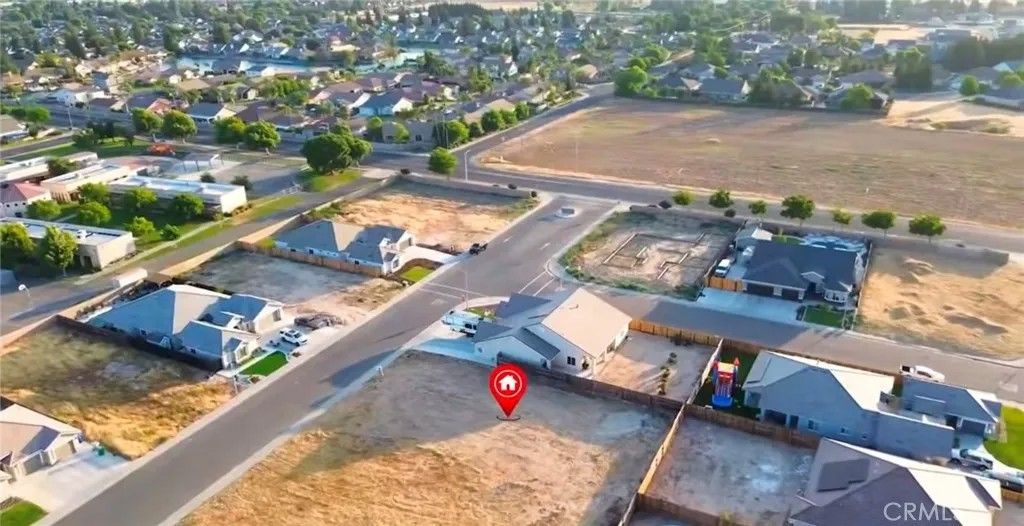 Photo of 141 Kelly Ct, Atwater, CA 95301 (MLS # MC26009996)