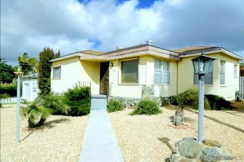 4135 Olive Ave La Mesa CA 91941