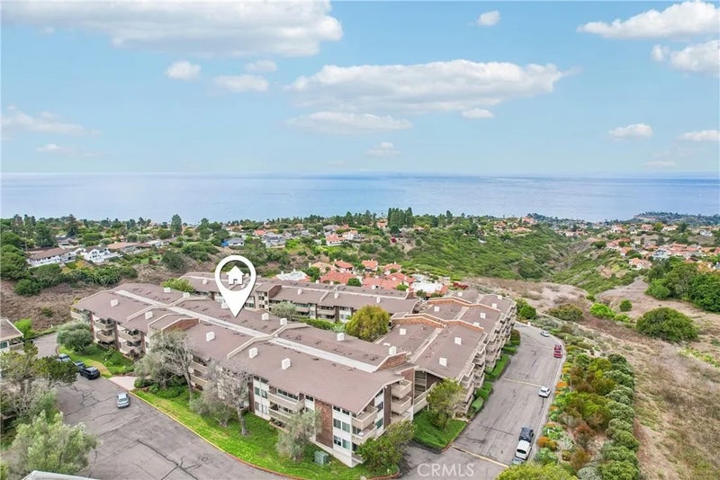 6542 Ocean Crest Drive B306
