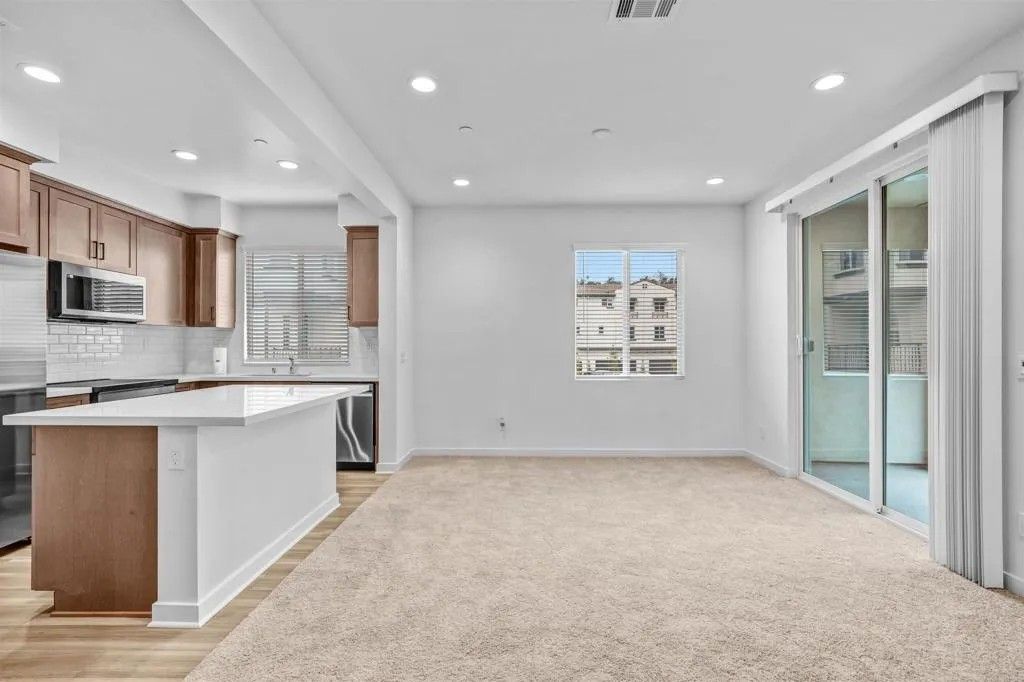 Photo of 2618 Buckwheat Gln, Escondido, CA 92025 (MLS # PTP2603995)