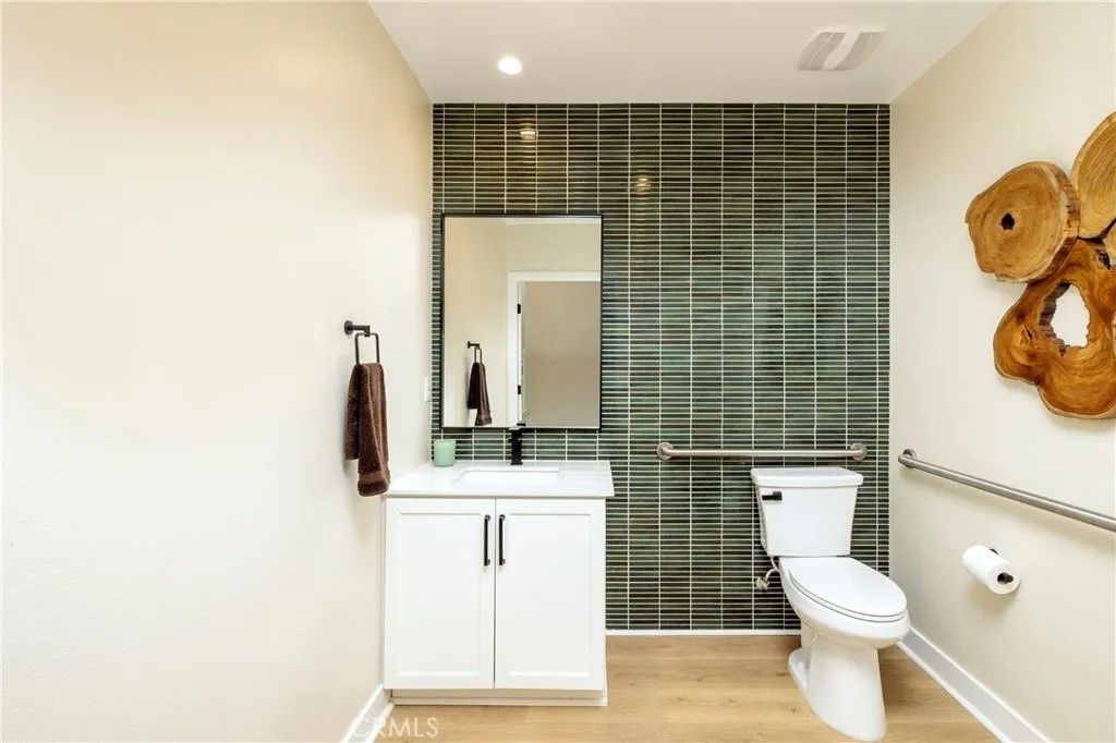 Photo of 1318 Cantada Court, El Cajon, CA 92019 (MLS # OC26042519)