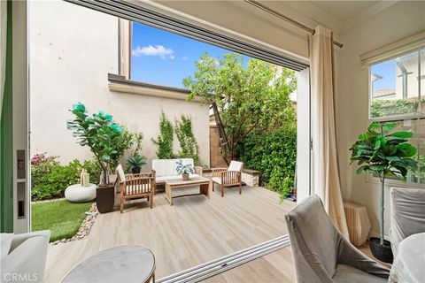 Tiny photo for 67 Runner, Irvine, CA 92620 (MLS # OC25275473)