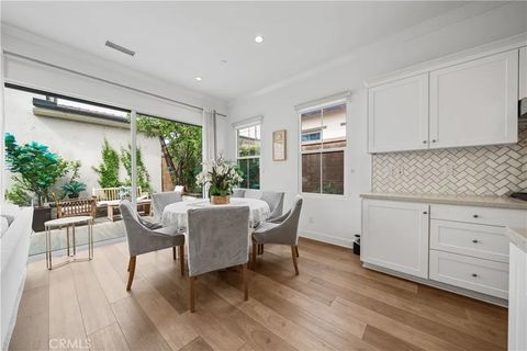 Tiny photo for 67 Runner, Irvine, CA 92620 (MLS # OC25275473)