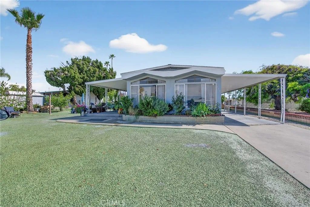 Photo of 780 Santa Clara Circle, Hemet, CA 92543 (MLS # IG26059051)