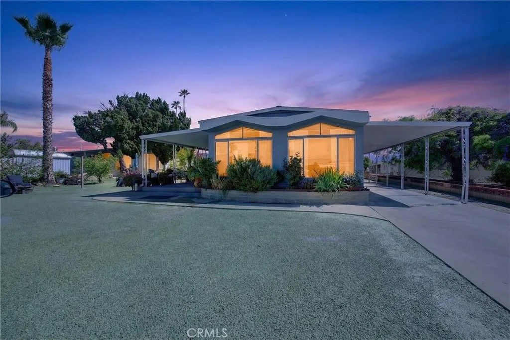 Photo of 780 Santa Clara Circle, Hemet, CA 92543 (MLS # IG26059051)