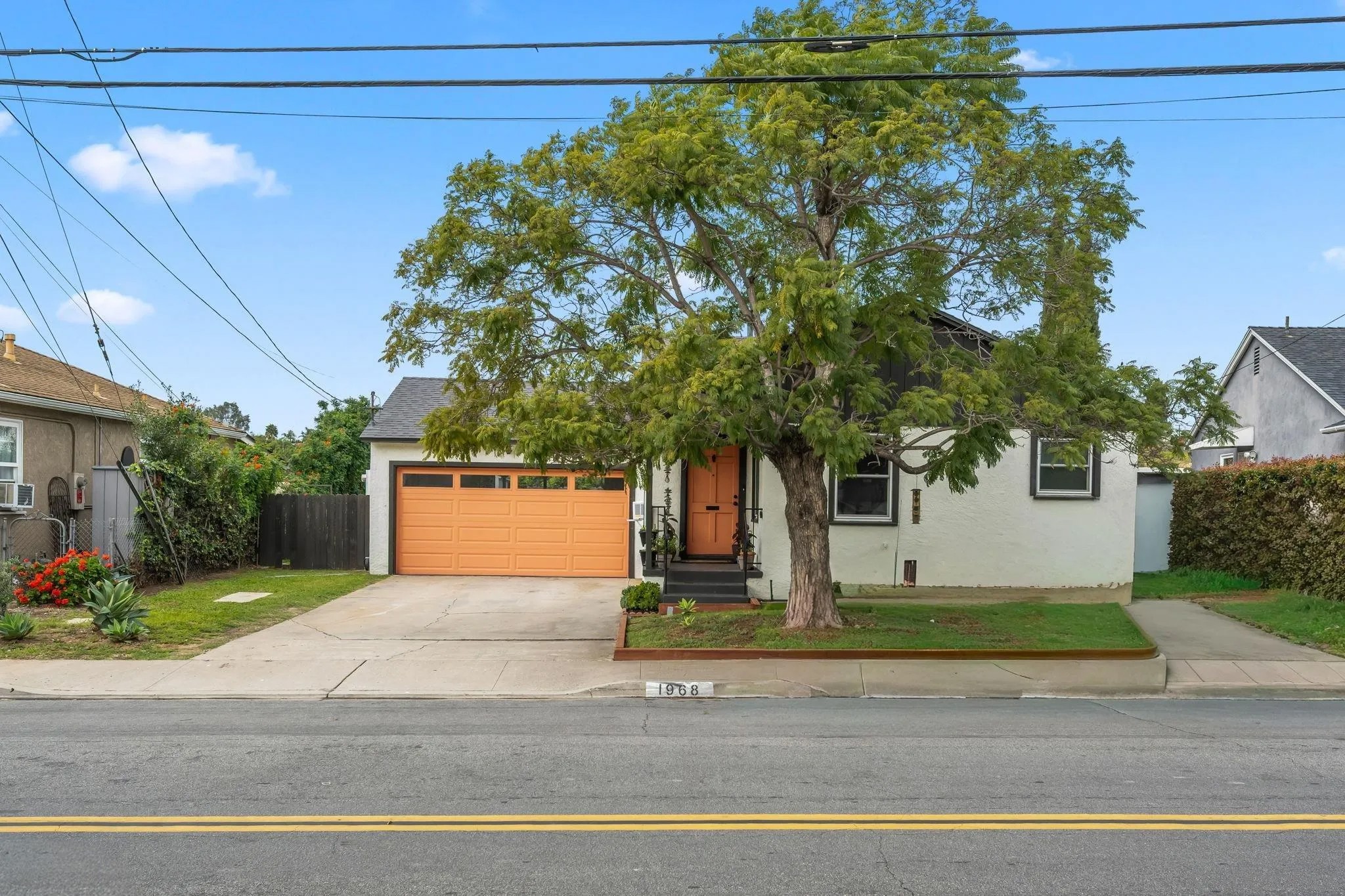 1968 Parrot St