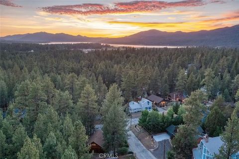 Tiny photo for 42535 Avalon Road, Big Bear Lake, CA 92315 (MLS # IG25241139)