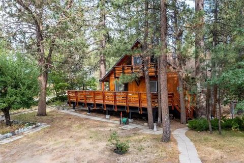 Tiny photo for 42535 Avalon Road, Big Bear Lake, CA 92315 (MLS # IG25241139)