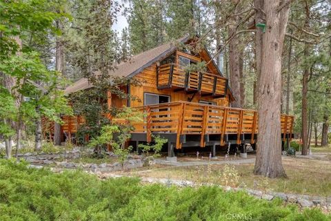 Tiny photo for 42535 Avalon Road, Big Bear Lake, CA 92315 (MLS # IG25241139)