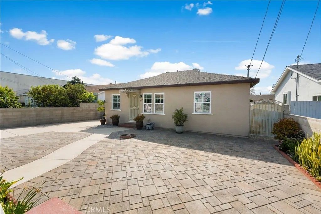 Photo of 353 S Willard Ave, San Gabriel, CA 91776 (MLS # WS26066224)