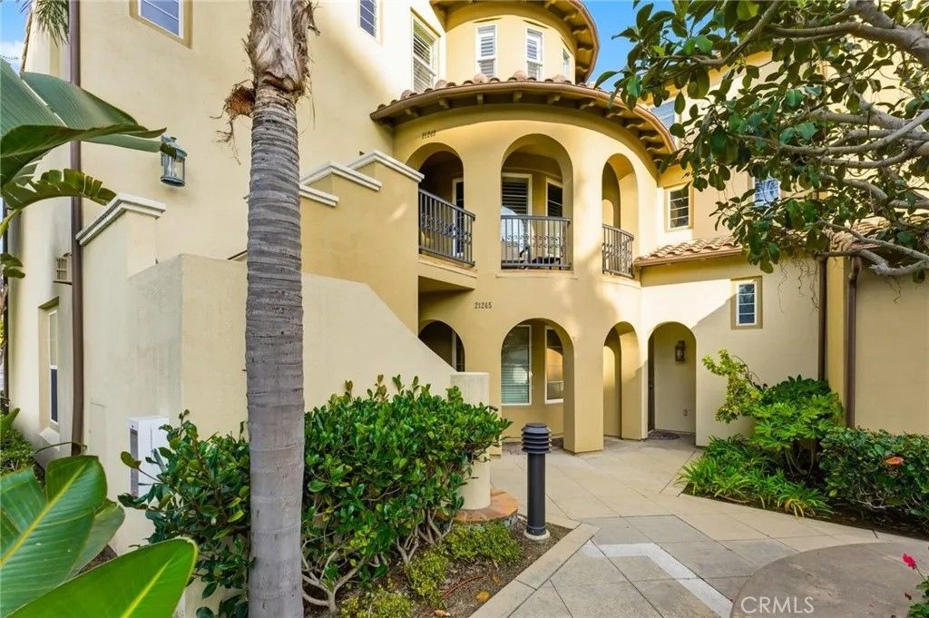 Photo of 21245 Alanis Cir, Huntington Beach, CA 92648 (MLS # OC26039060)