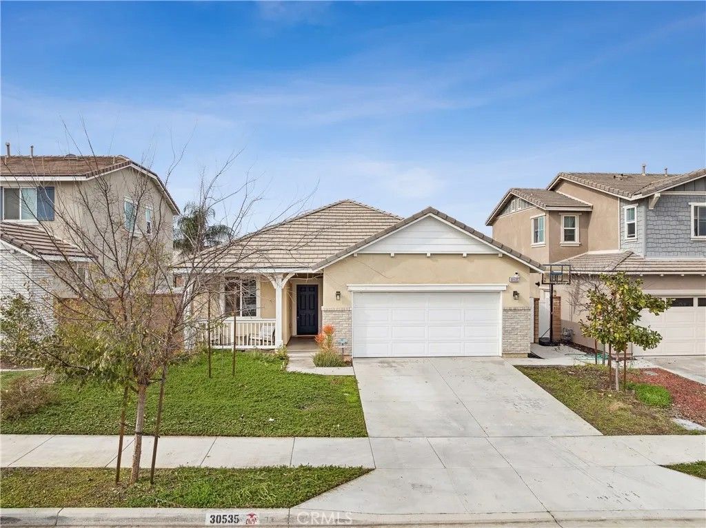 Photo of 30535 Ridgely Way, Menifee, CA 92584 (MLS # CV26020155)