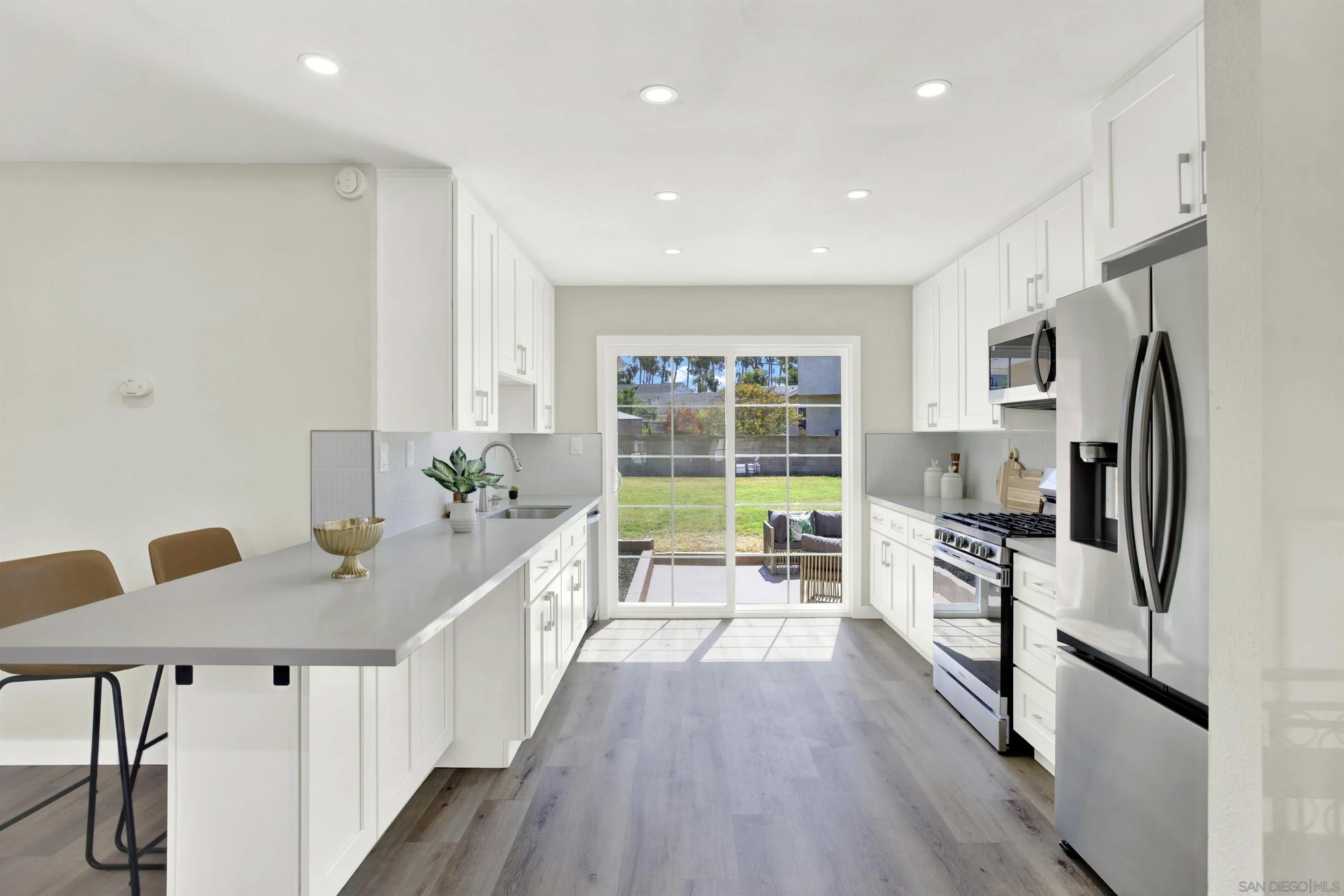 3271 Atlas Street