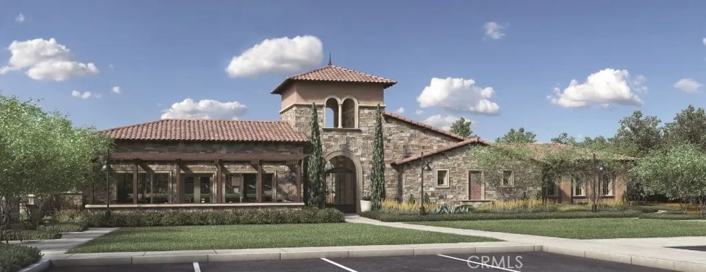 20814 W Acorn Circle