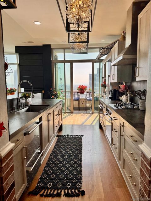 Tiny photo for 165 6Th Ave #2501, San Diego, CA 92101 (MLS # 250036609)
